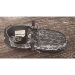 Hey Dude‎ Wendy Leo Jaccquart Size 9 ONE LEFT SHOE ONLY NEW